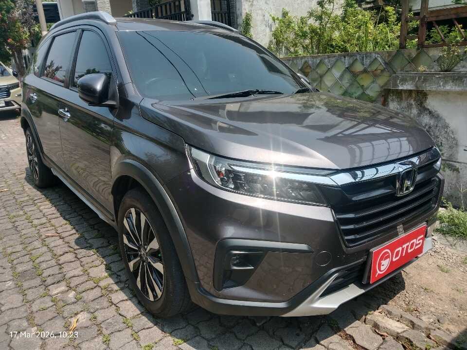2022 Honda BR-V 1.5 E Prestige - Foto 1 dari 6