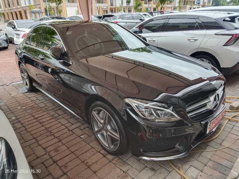 2015 Mercedes-Benz C250 2.0 - Foto 1 dari 6