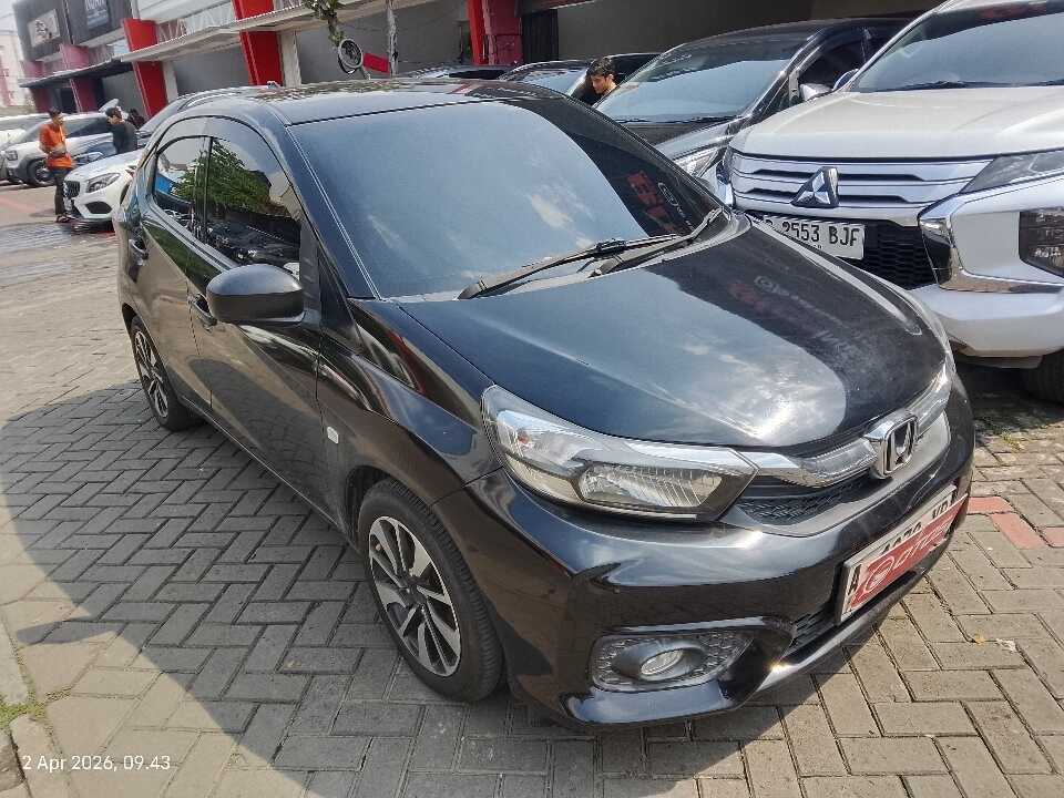 2018 Honda Brio 1.2 Satya E - Foto 1 dari 6