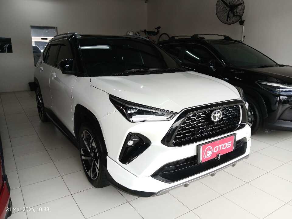 2023 Toyota Yaris Cross 1.5 S HV - Foto 1 dari 6