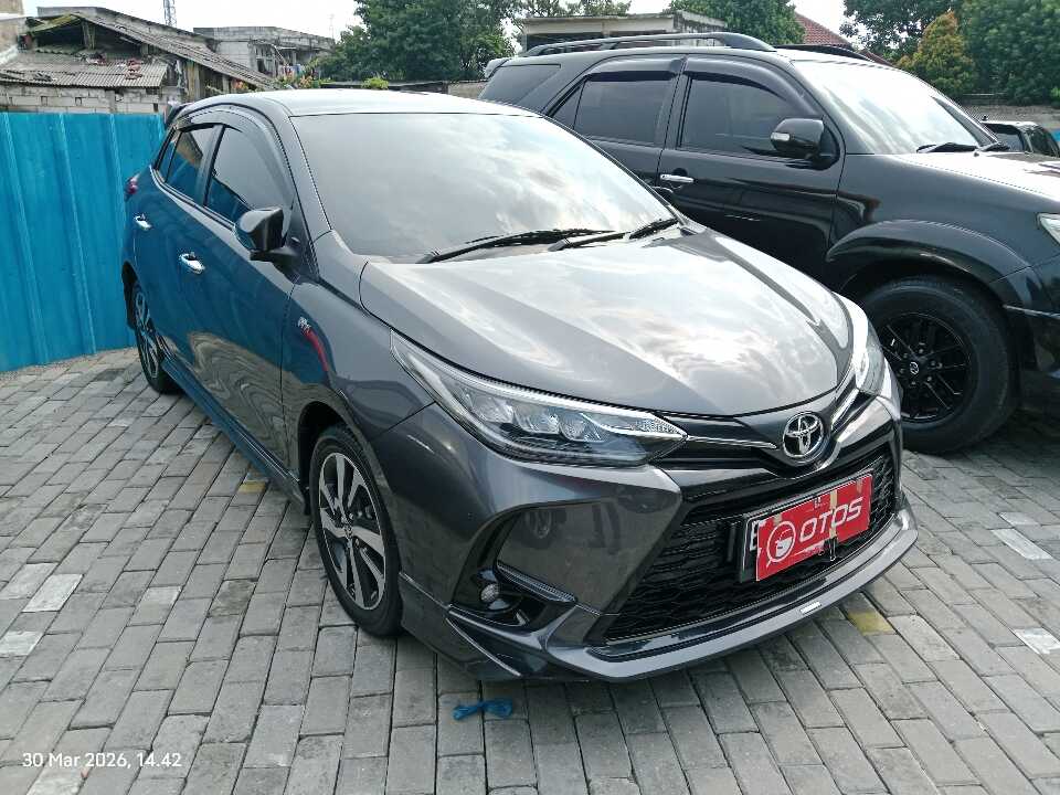 2021 Toyota Yaris 1.5 S - Foto 1 dari 6