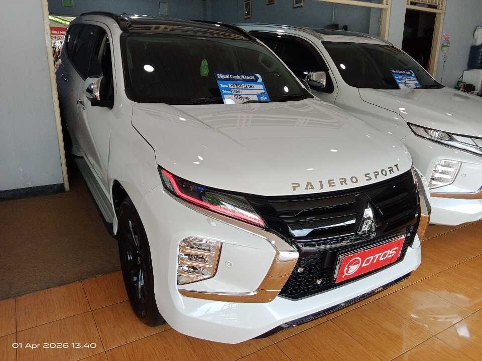 2024 Mitsubishi Pajero Sport 2.4 Dakar - Foto 1 dari 6