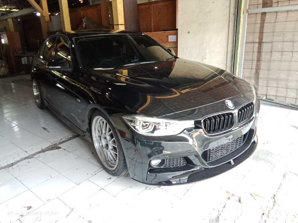2018 BMW 320i 2.0