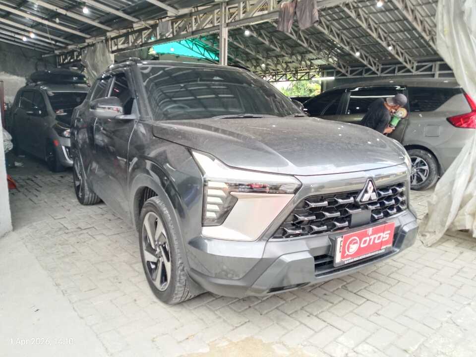 2024 Mitsubishi XForce 1.5 Ultimate - Foto 1 dari 6