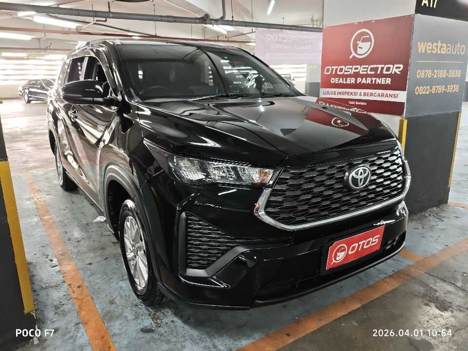2023 Toyota Kijang Innova 2.0 Zenix G HV CVT - Foto 1 dari 6