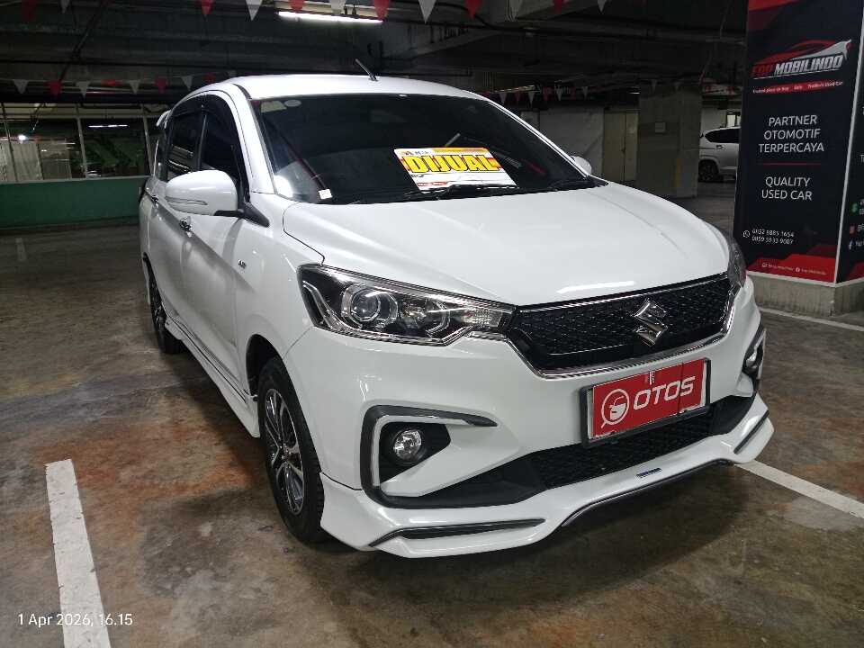 2022 Suzuki Ertiga 1.5 GX Hybrid - Foto 1 dari 6