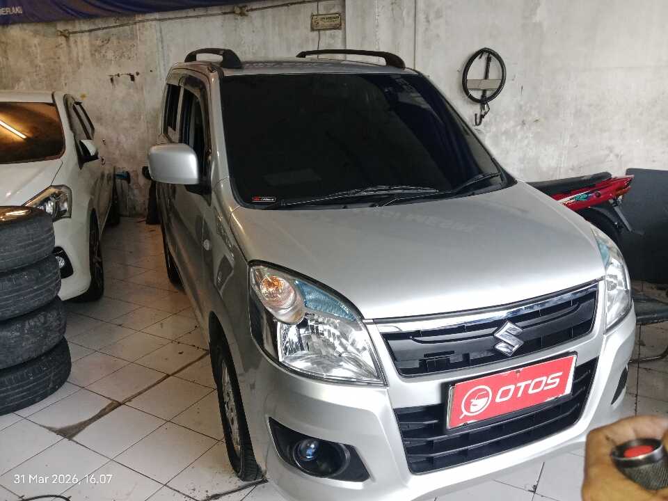 2019 Suzuki Karimun Wagon R 1.0 GL - Foto 1 dari 6