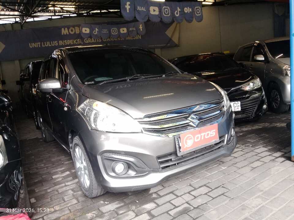 2017 Suzuki Ertiga 1.4 GL - Foto 1 dari 6