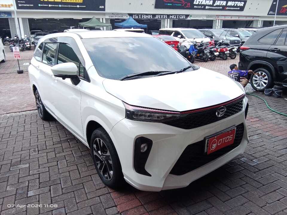 2022 Daihatsu Xenia 1.5 R Deluxe - Foto 1 dari 6