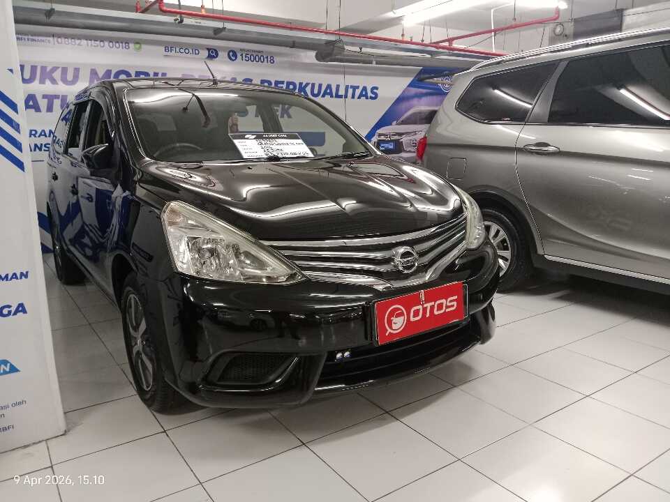 2016 Nissan Grand Livina 1.5 SV - Foto 1 dari 6