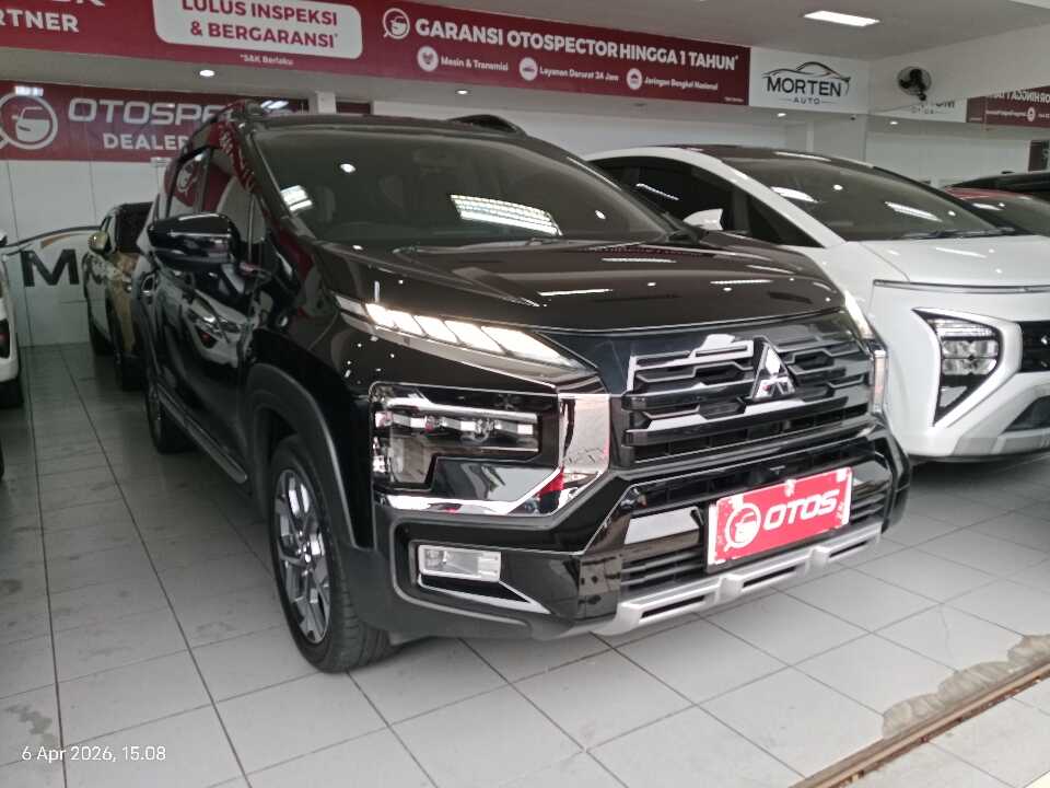 2024 Mitsubishi Xpander 1.5 Cross Premium - Foto 1 dari 6