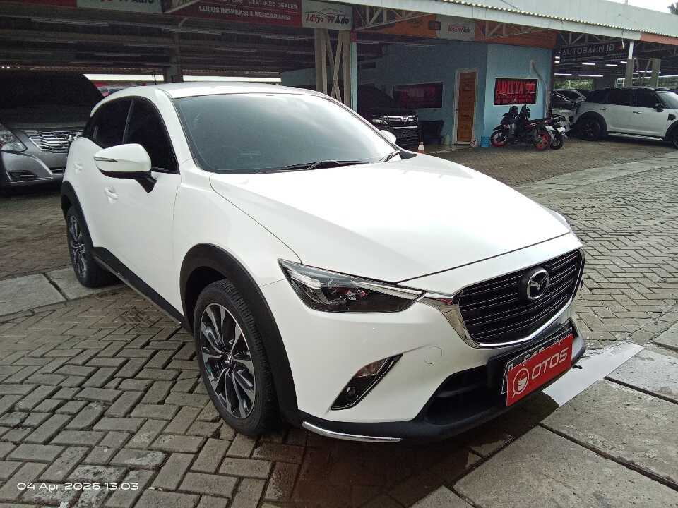 2021 Mazda CX-3 1.5 Kuro - Foto 1 dari 6