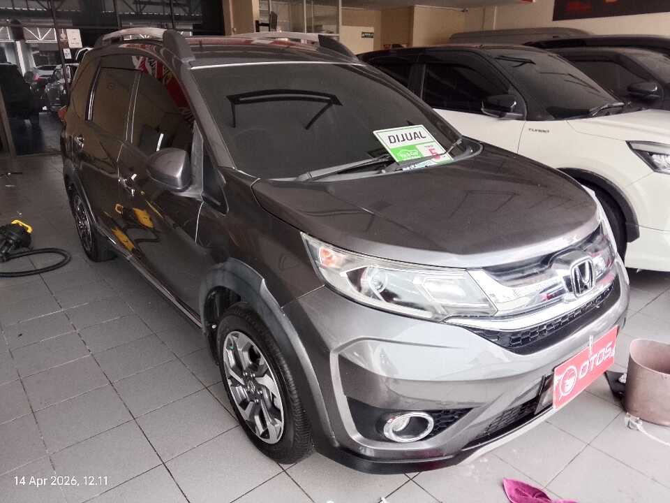 2016 Honda BR-V 1.5 E - Foto 1 dari 6
