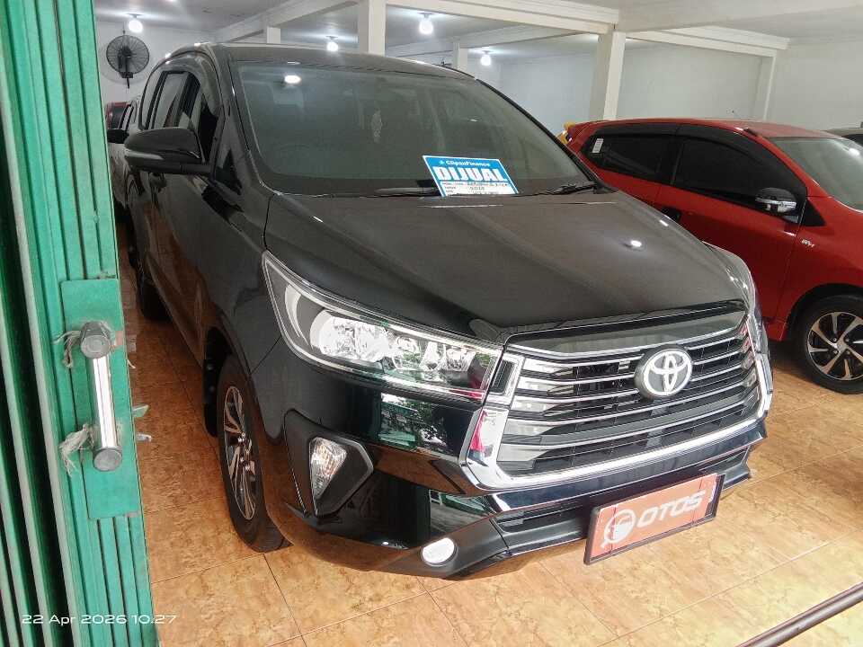 2025 Toyota Kijang Innova 2.4 G - Foto 1 dari 6