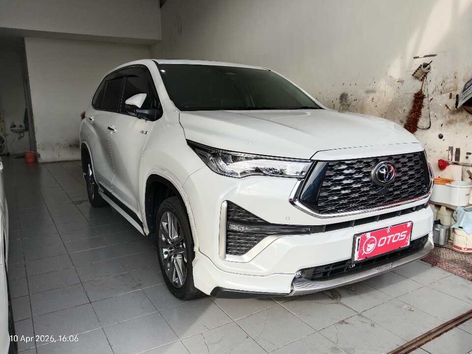 2024 Toyota Kijang Innova 2.0 Zenix Q HV CVT TSS
