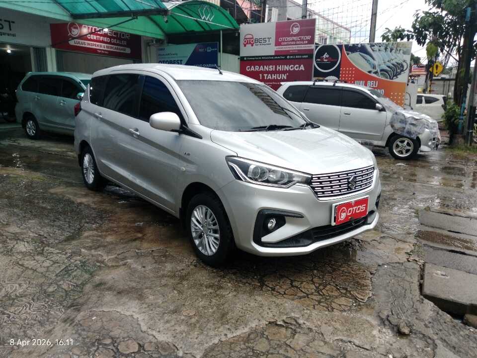 2021 Suzuki Ertiga 1.5 GL - Foto 1 dari 9