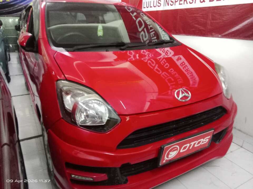 2016 Daihatsu Ayla 1.0 M - Foto 1 dari 6