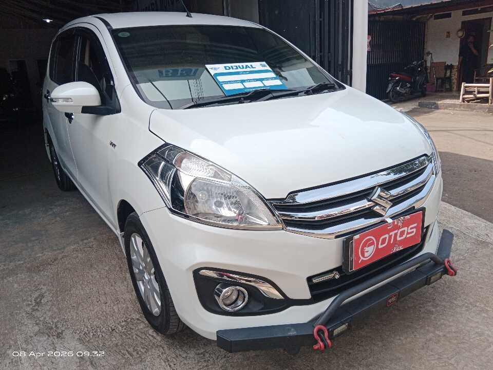 2016 Suzuki Ertiga 1.4 GX - Foto 1 dari 6