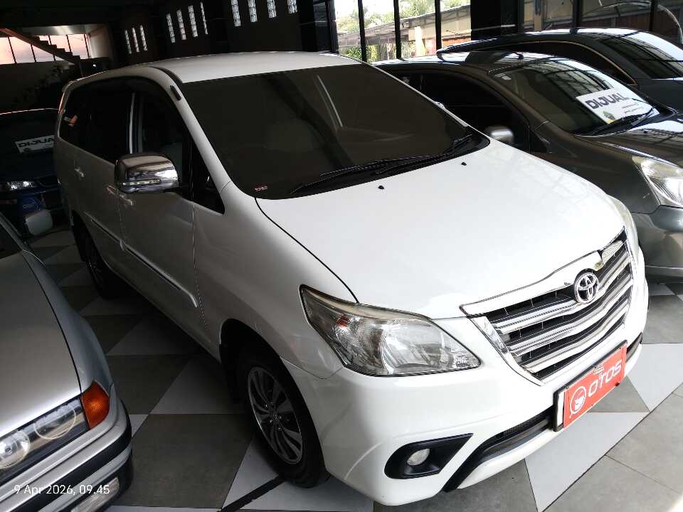 2014 Toyota Kijang Innova 2.0 G - Foto 1 dari 6