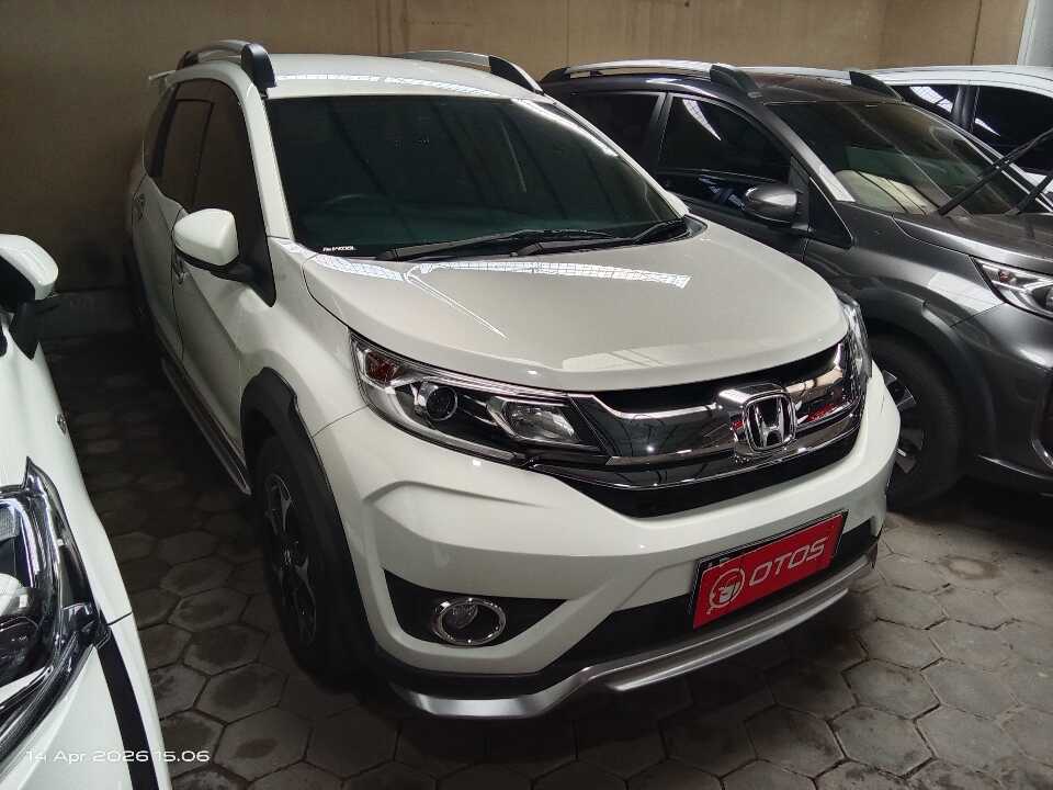 2016 Honda BR-V 1.5 E Prestige - Foto 1 dari 6