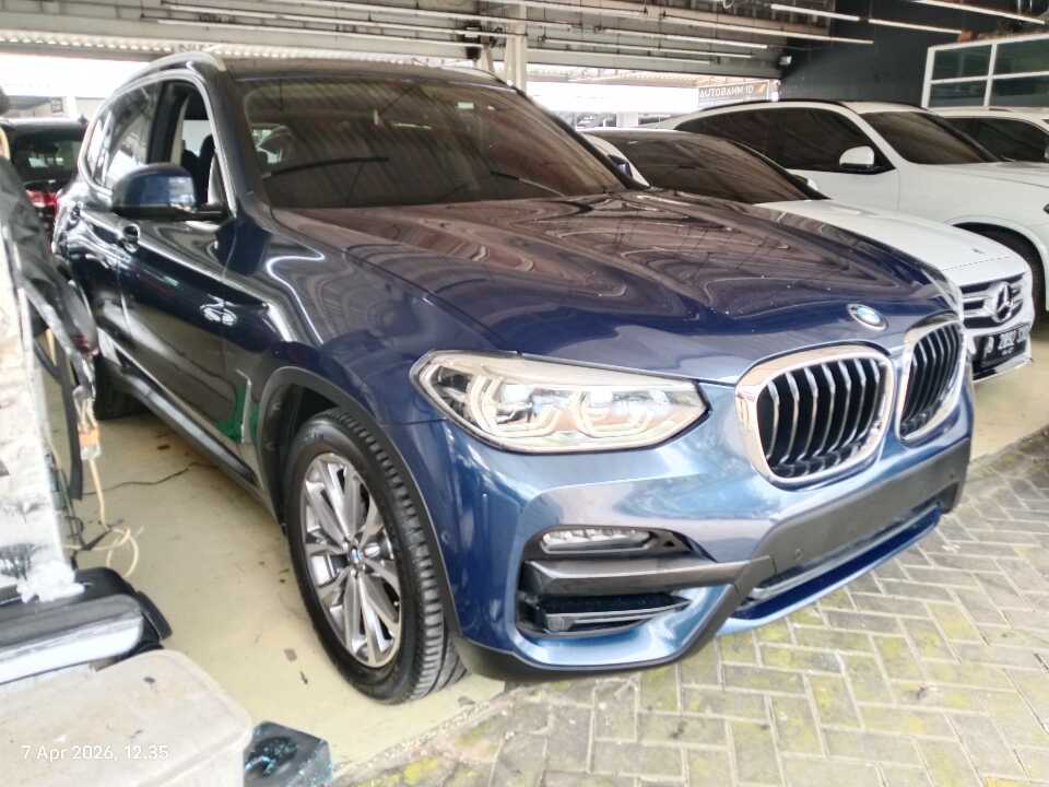 2021 BMW X3 2.0 Xdrive20i Luxury - Foto 1 dari 6