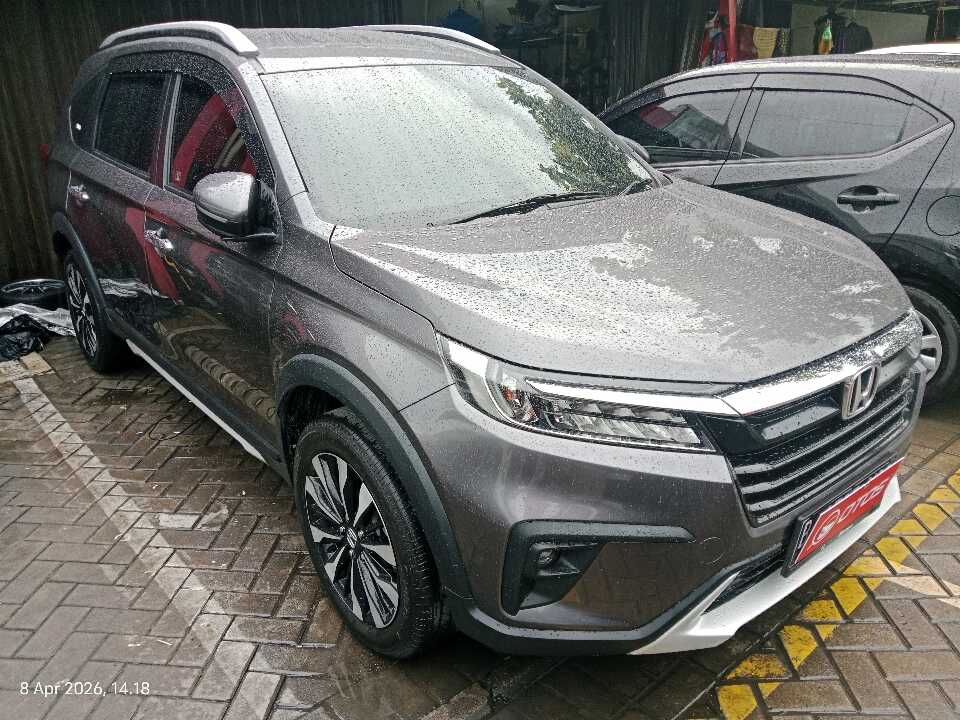 2022 Honda BR-V 1.5 PRE - Foto 1 dari 6