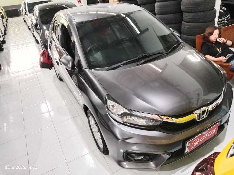2019 Honda Brio 1.2 Satya E - Foto 1 dari 6