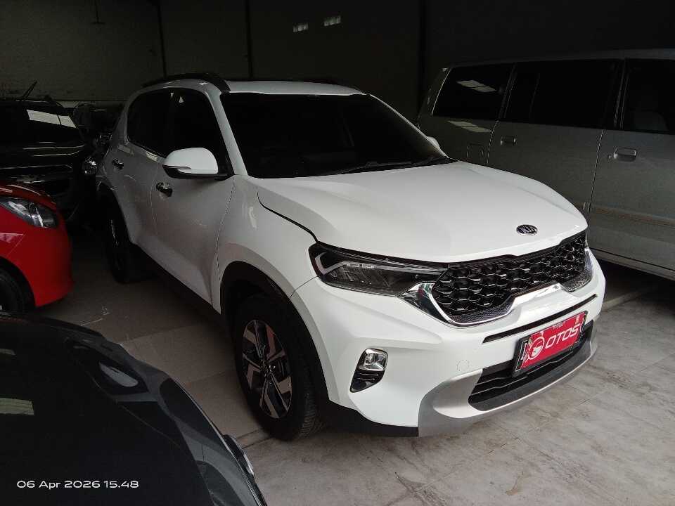 2021 KIA Sonet 1.5 - Foto 1 dari 6