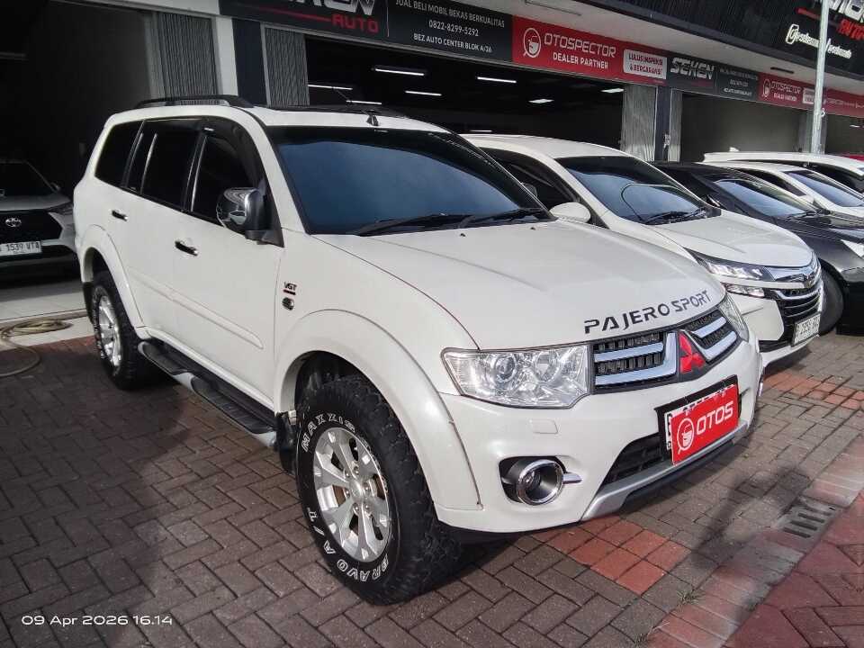 2015 Mitsubishi Pajero Sport 2.5 - Foto 1 dari 6