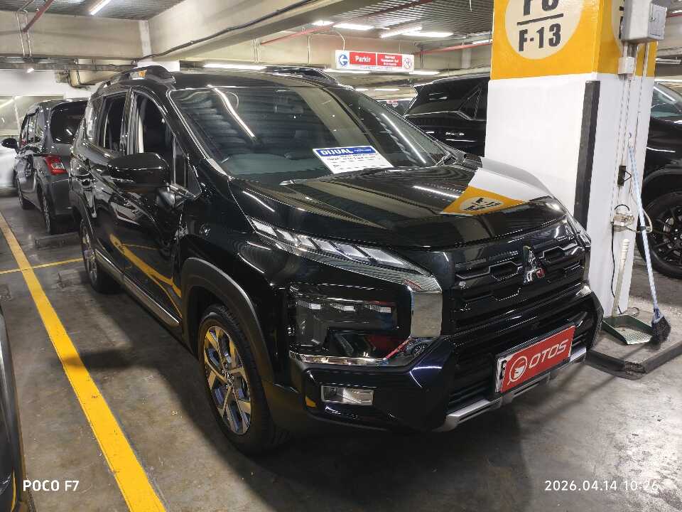 2025 Mitsubishi Xpander 1.5 Cross - Foto 1 dari 6
