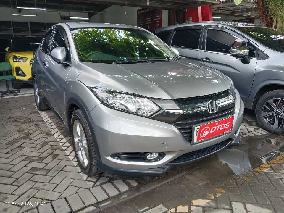2017 Honda HR-V 1.5 E - Foto 1 dari 6