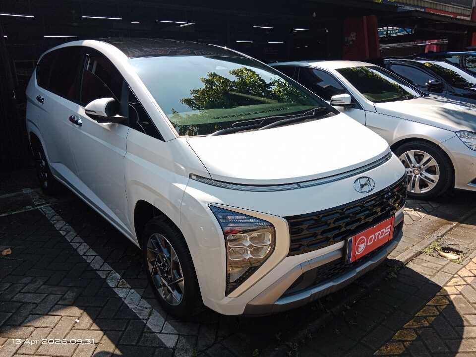 2023 Hyundai Stargazer 1.5 Prime - Foto 1 dari 6