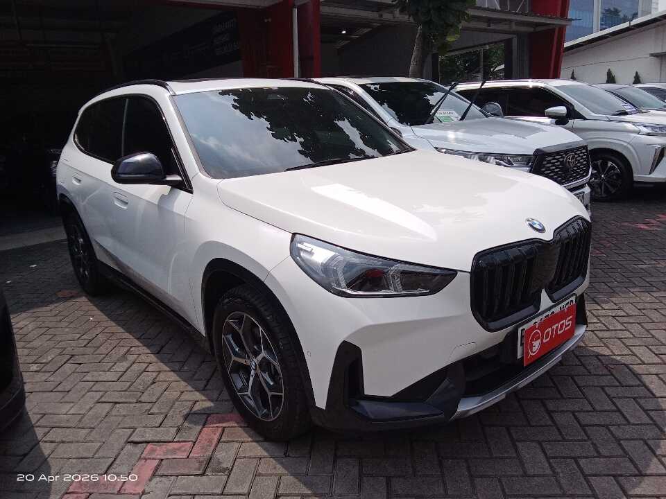 2023 BMW X1 1.5 Sdrive18i Xline - Foto 1 dari 6