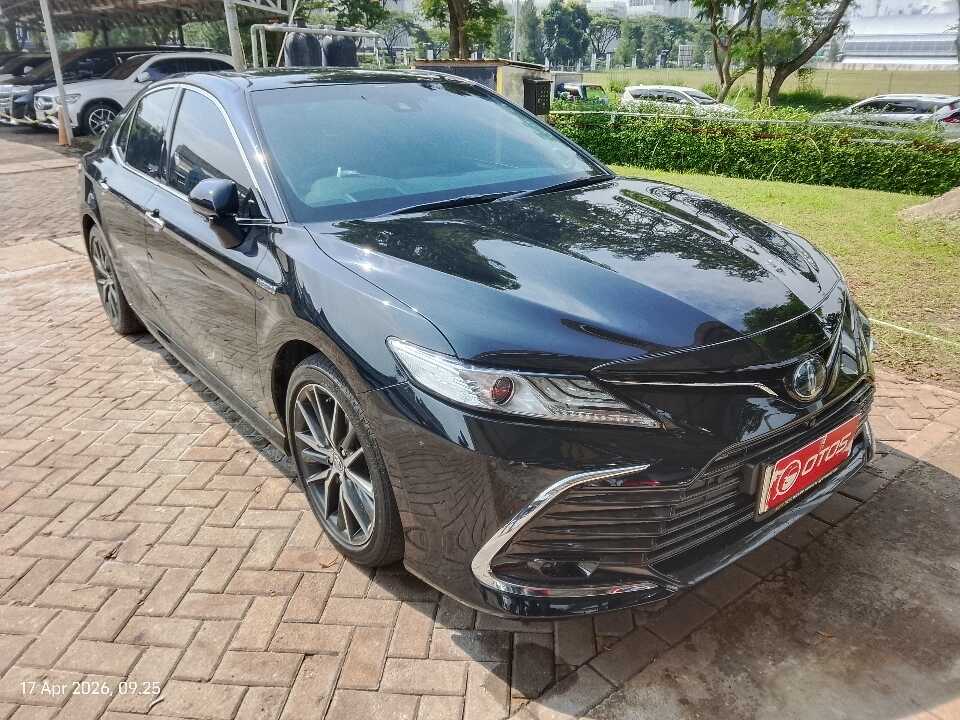 2023 Toyota Camry Hybrid 2.5 HV - Foto 1 dari 6