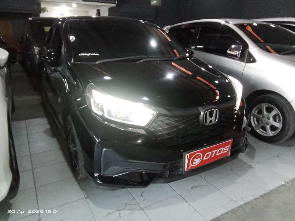 2024 Honda Brio 1.2 E - Foto 1 dari 6