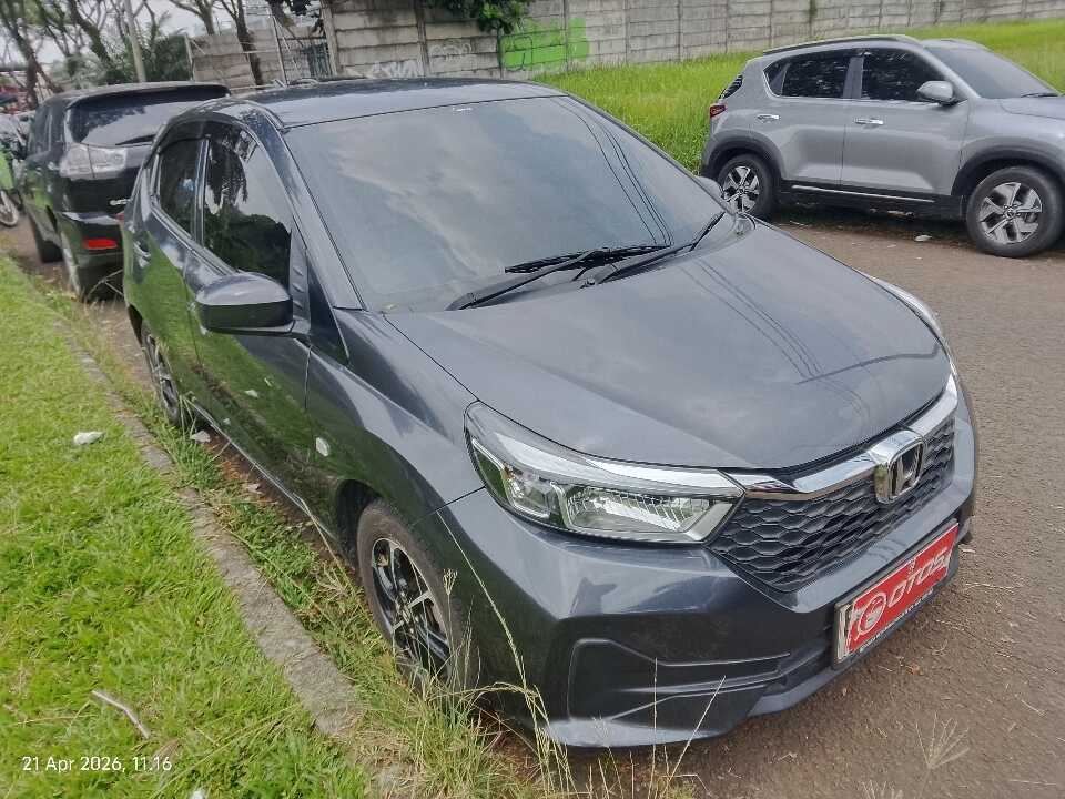 2023 Honda Brio 1.2 Satya E - Foto 1 dari 6