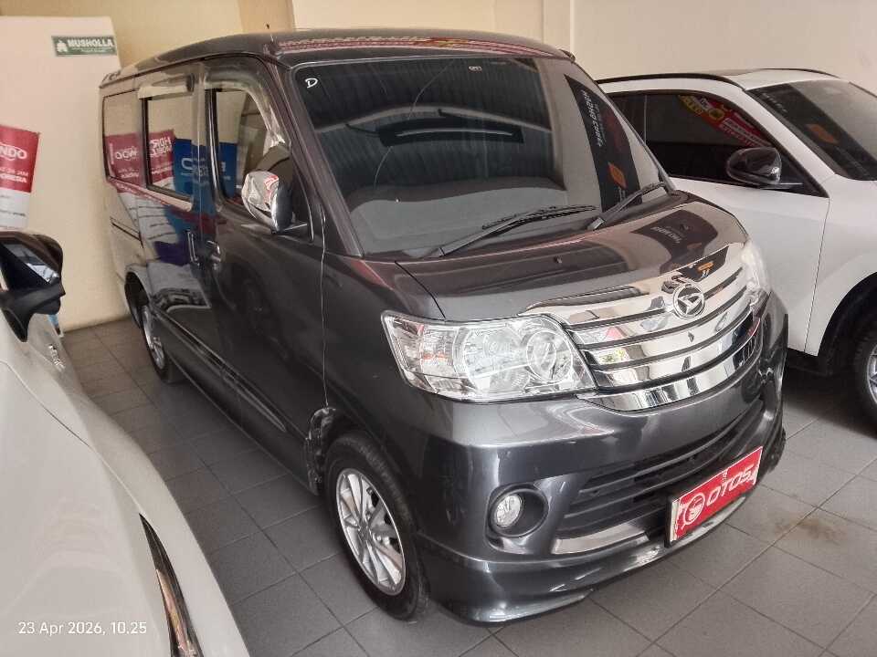 2024 Daihatsu Luxio 1.5 X - Foto 1 dari 6