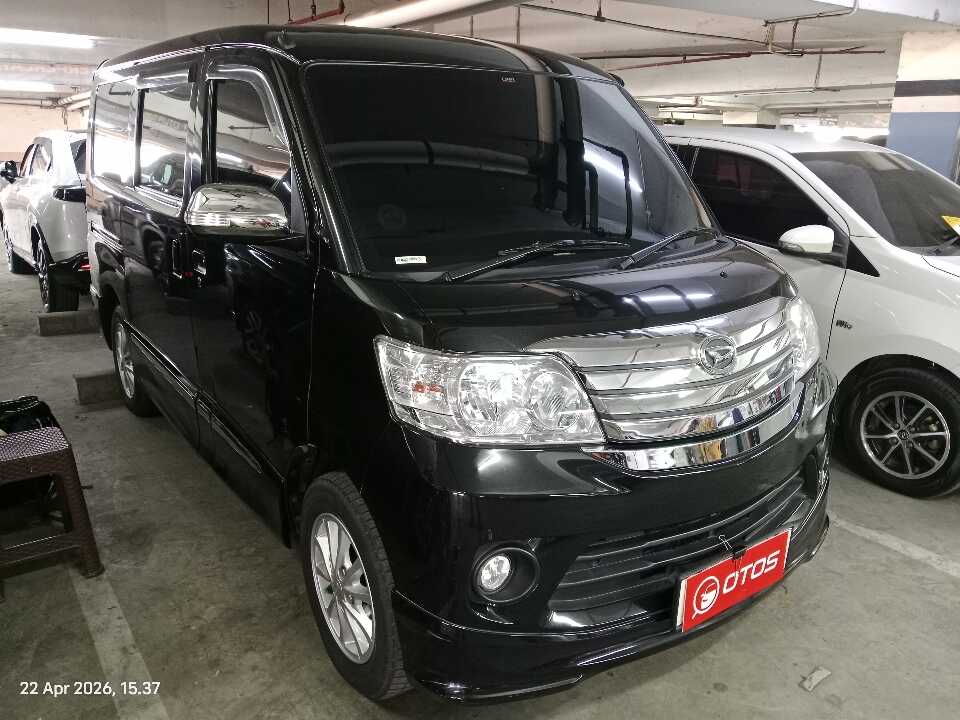 2020 Daihatsu Luxio 1.5 X - Foto 1 dari 6