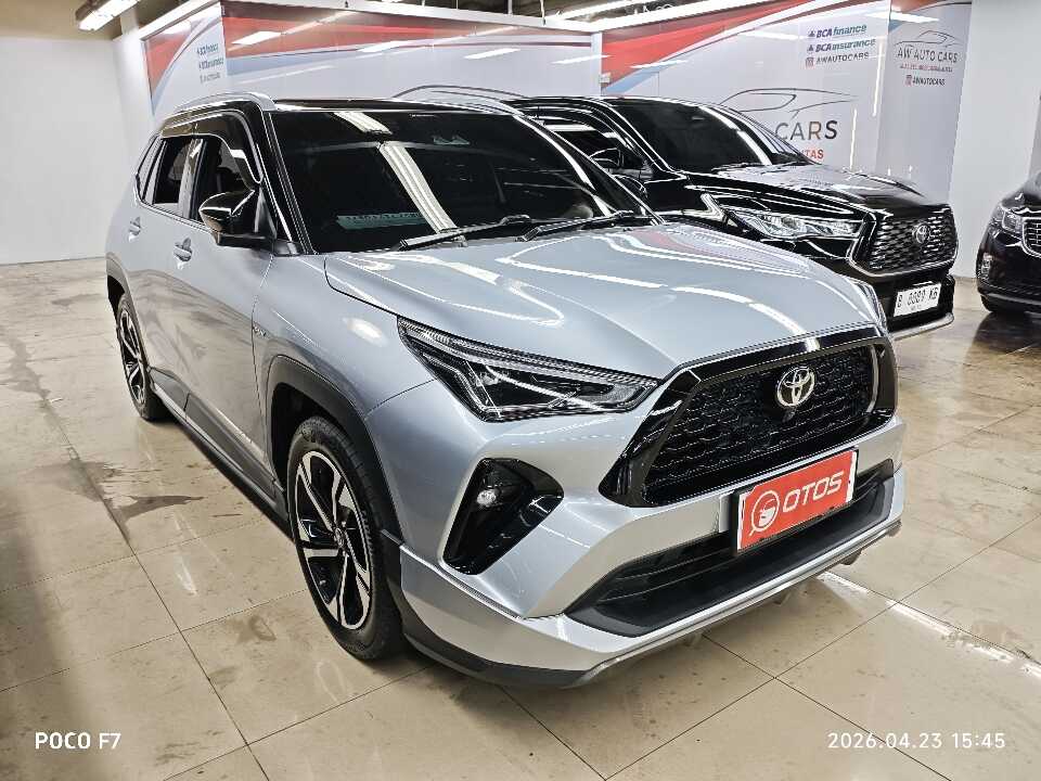 2025 Toyota Yaris Cross 1.5 S HV - Foto 1 dari 6