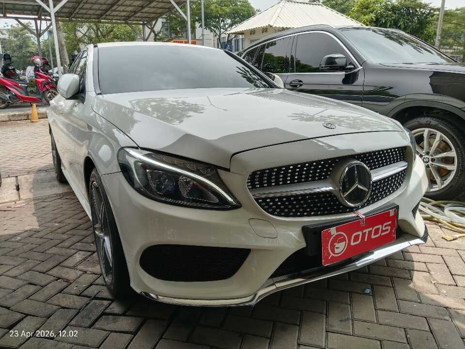 2017 Mercedes-Benz C200 2.0 - Foto 1 dari 6