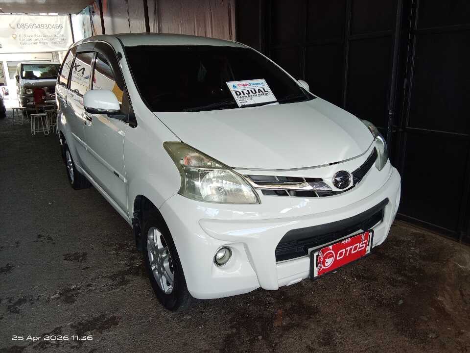 2013 Daihatsu Xenia 1.3 - Foto 1 dari 6
