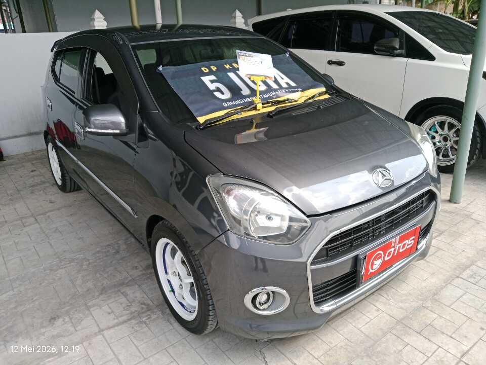2015 Daihatsu Ayla 1.0 X - Foto 1 dari 6