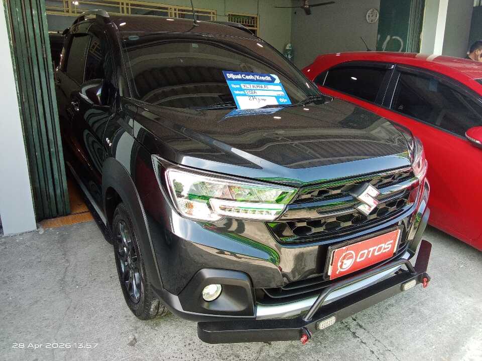 2024 Suzuki XL7 1.5 Alpha - Foto 1 dari 6