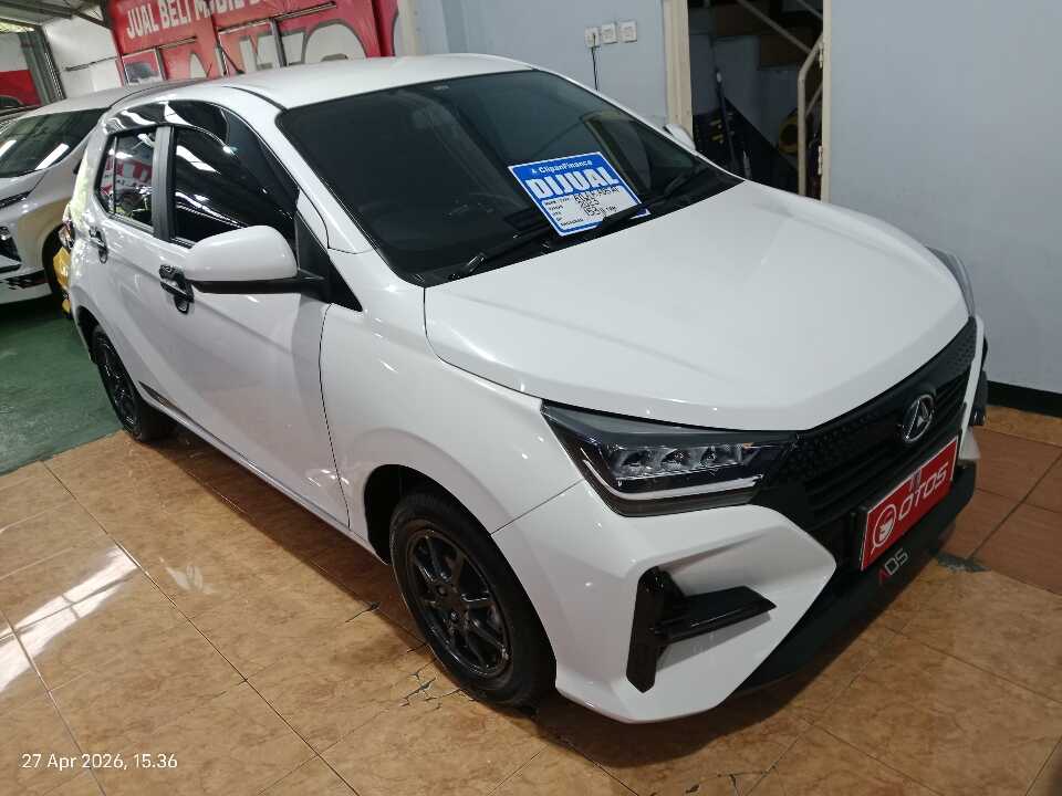 2023 Daihatsu Ayla 1.2 R - Foto 1 dari 6