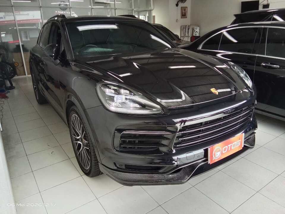 2019 Porsche Cayenne 3.0 - Foto 1 dari 6