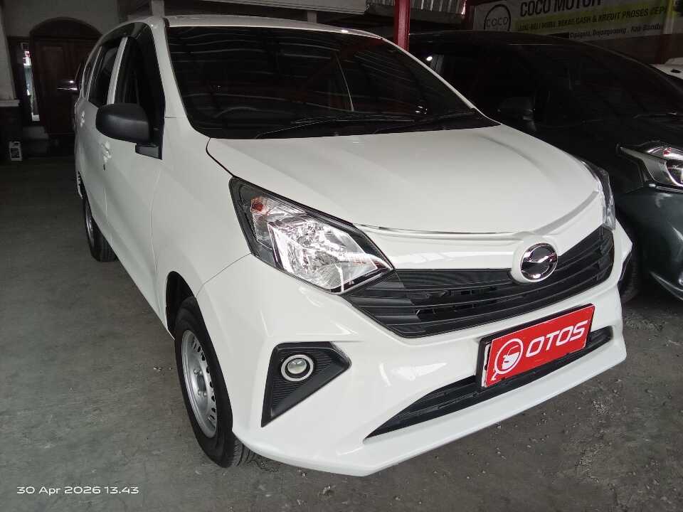 2024 Daihatsu Sigra 1.0 D - Foto 1 dari 6