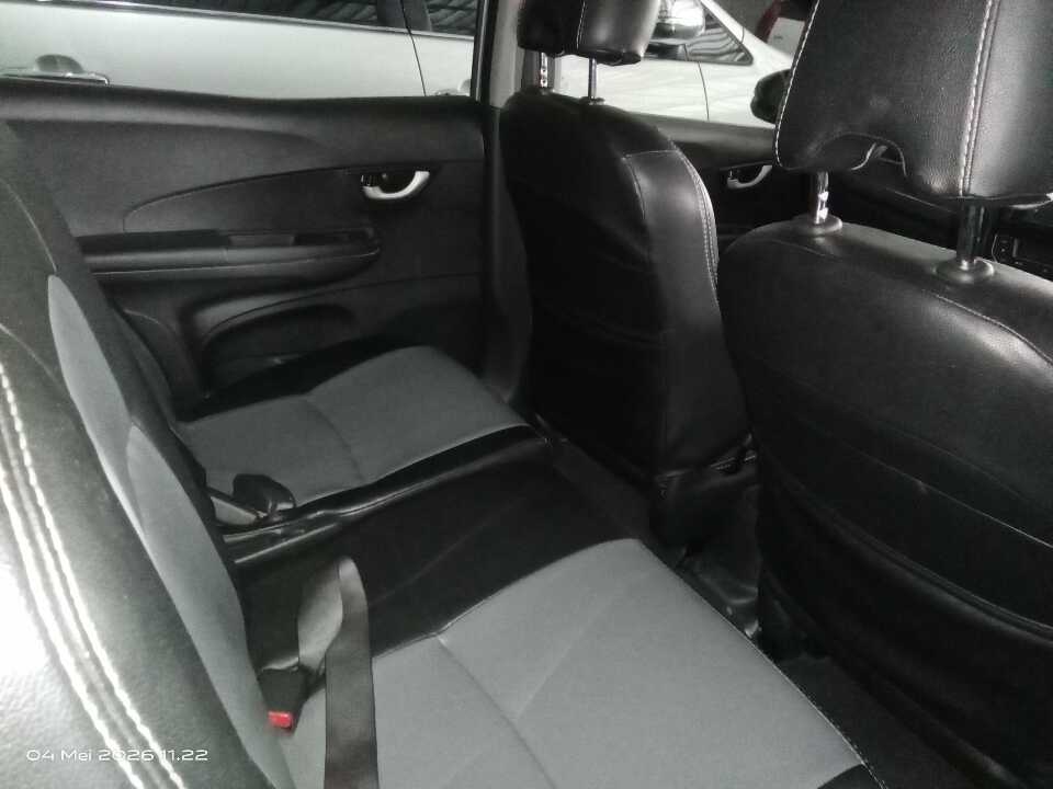 Foto Mobil Bekas Kabin Belakang Honda BR-V 1.5 E tahun 2016