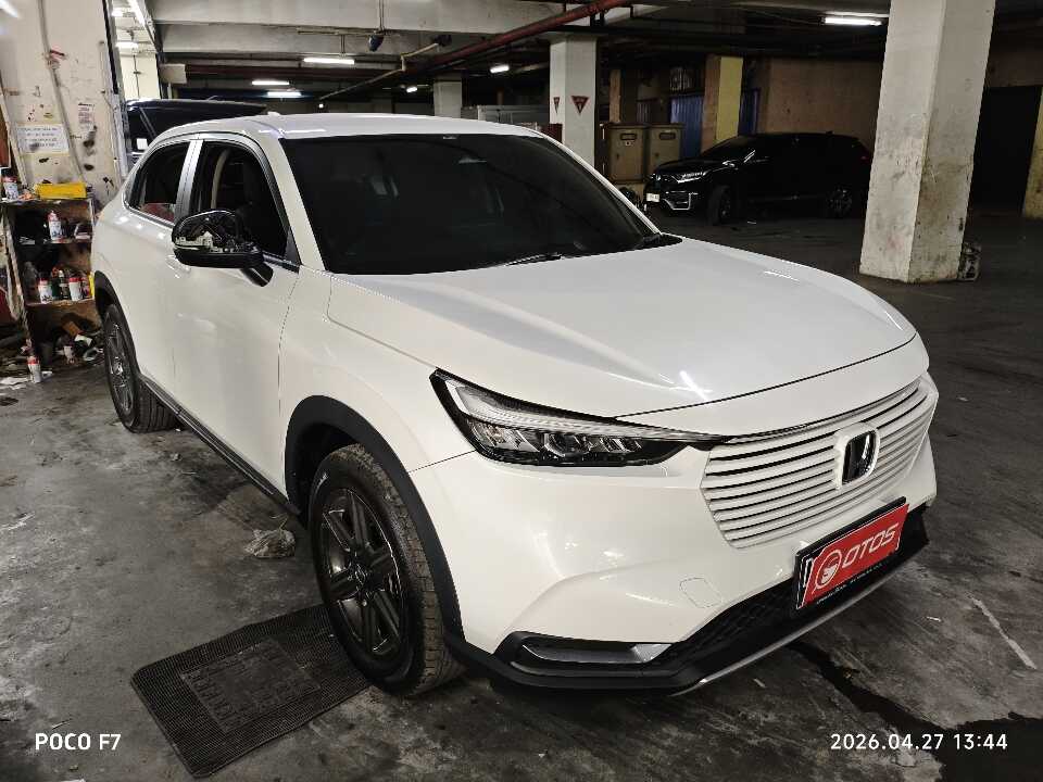 2022 Honda HR-V 1.5 E - Foto 1 dari 6