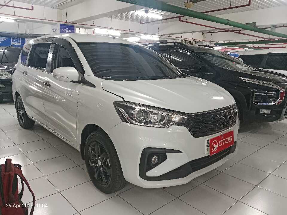 2023 Suzuki Ertiga 1.5 - Foto 1 dari 6