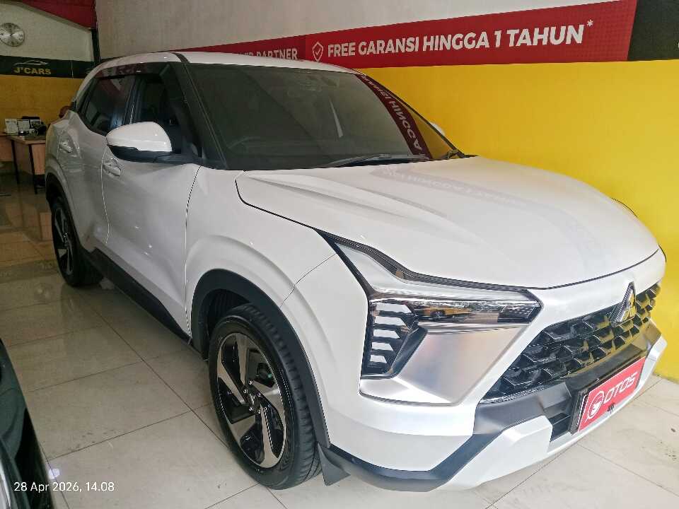 2024 Mitsubishi XForce 1.5 Ultimate - Foto 1 dari 6